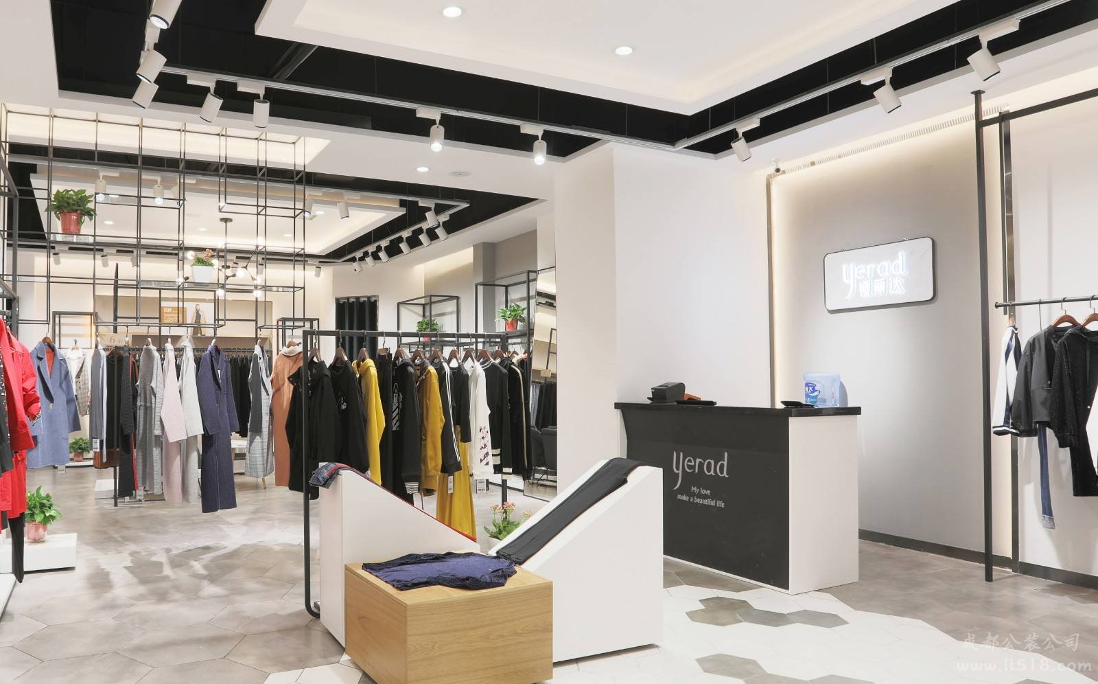 成都小店面裝修風(fēng)格都有哪些？小型店鋪